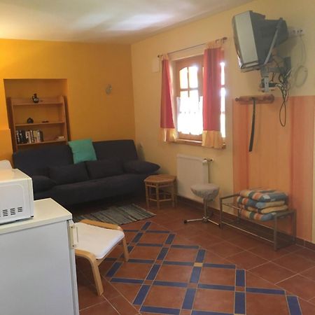 Apartament Pipagyujto Malom Kehidakustány Zewnętrze zdjęcie